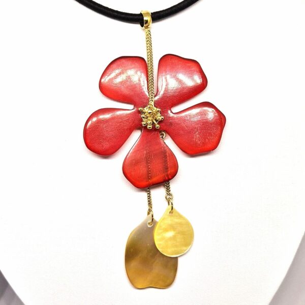 collier hibiscus