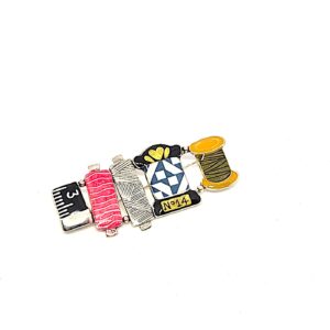 broche ruban