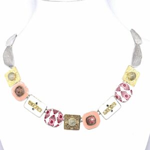 collier ikat